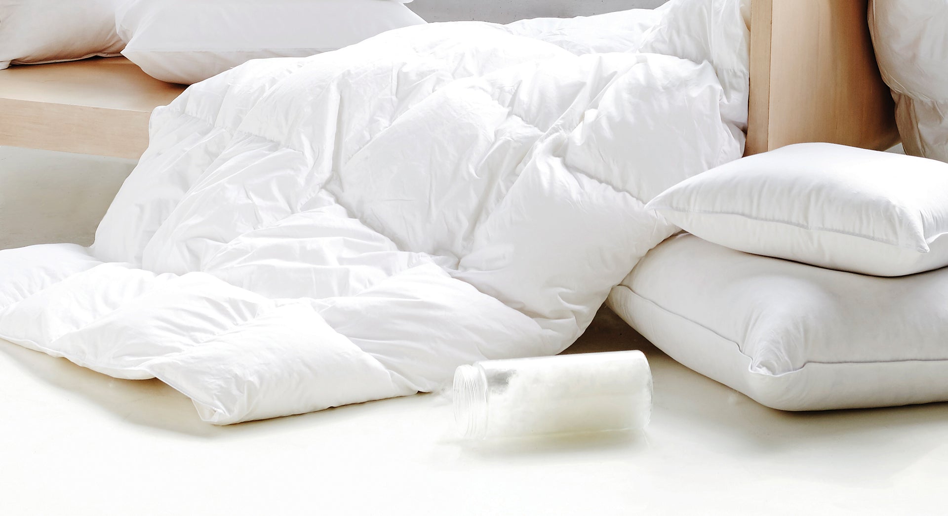 Is a Cotton Pillow Better than a Down Pillow? A Cotton-Filled